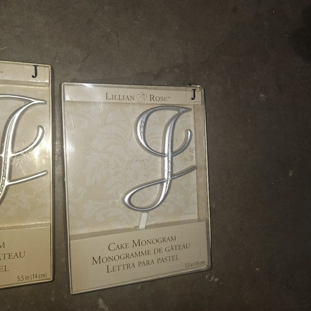 Lillian Rose Silver Cake Monogram 'F' T or J